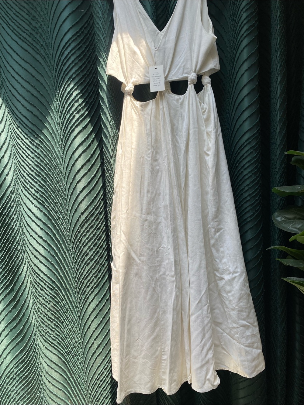 Eloquii White Maxi Dress with Knotted Cutouts - Picture 5 of 8